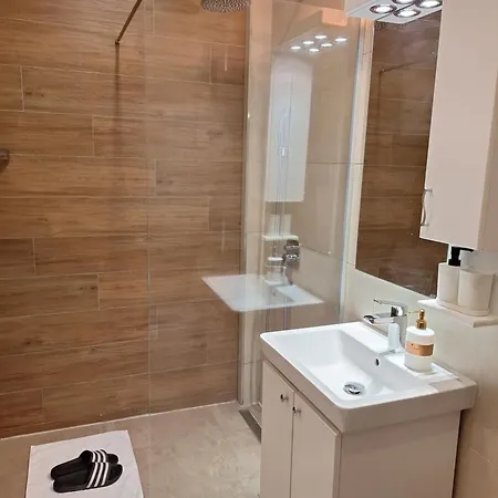 Apartament Rivijera *